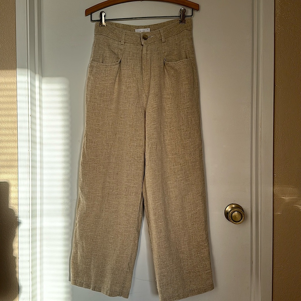 High waisted wide-leg pants